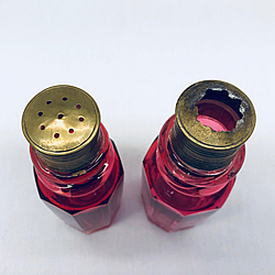 Shakers (Salt & Pepper)
